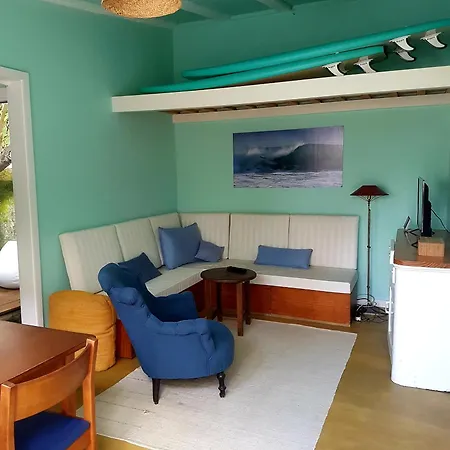 Conde Surf Camp - Capsule Beds Mixed Dorm *