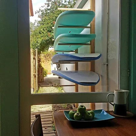 Hostel Conde Surf Camp - Capsule Beds Mixed Dorm *