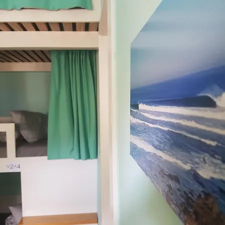 Conde Surf Camp - Capsule Beds Mixed Dorm بيت شباب فيلا دو كوندي